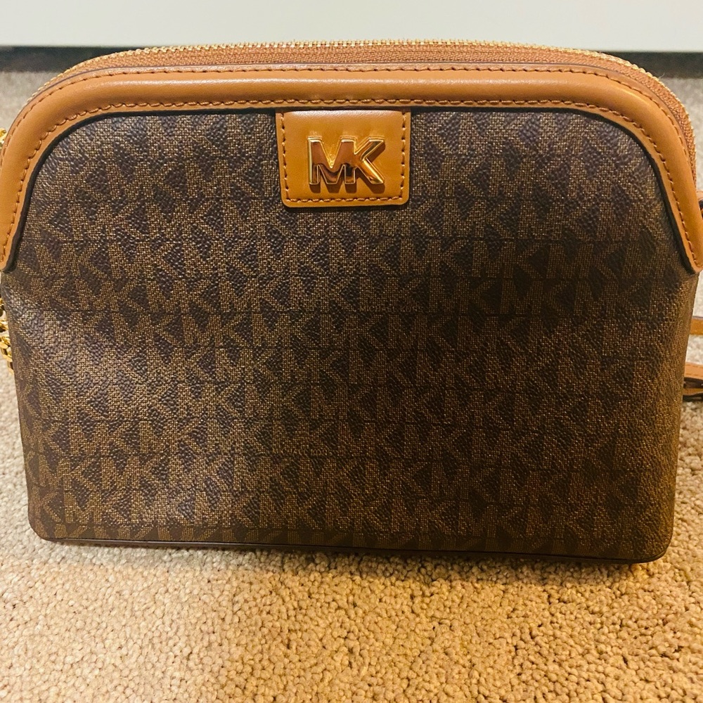 Mk